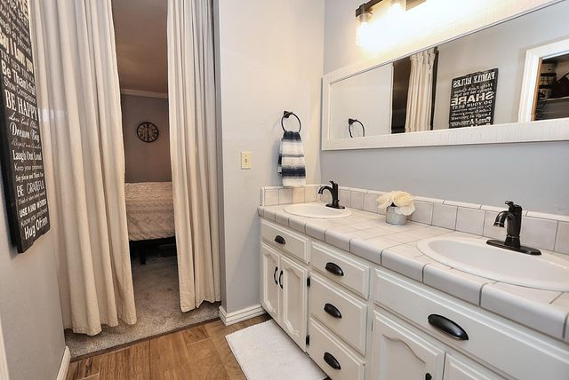 1196 Hunn Rd, Yuba City, CA 95991