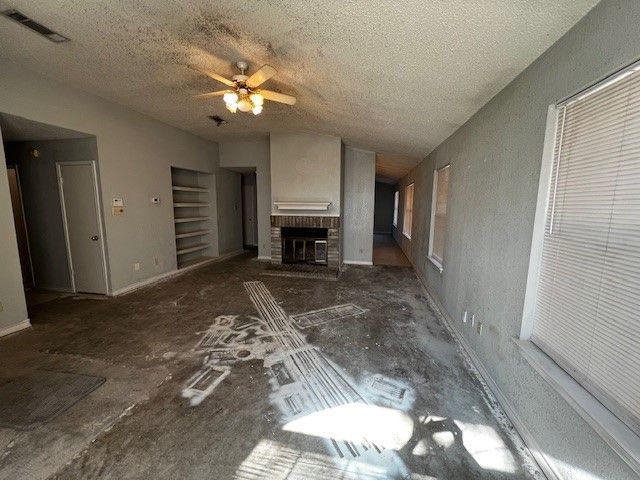 5900 Stone Meadow Lane, Fort Worth, TX 76179