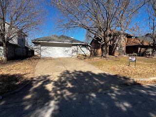 5900 Stone Meadow Lane, Fort Worth, TX 76179