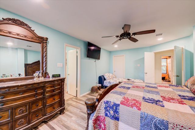 523 Tanner TRL, Pflugerville, TX 78660