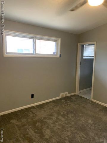 20196 McIntyre Street, Detroit, MI 48219
