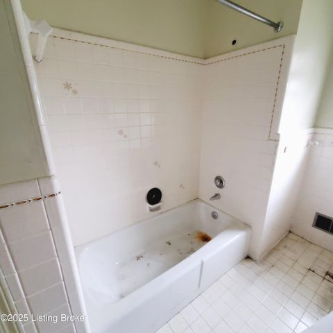 2013 Old Hickory Rd, Louisville, KY 40299