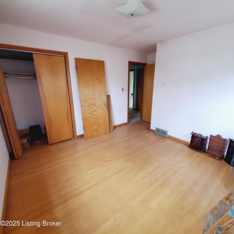 2013 Old Hickory Rd, Louisville, KY 40299