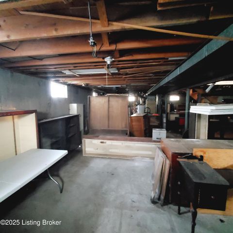 2013 Old Hickory Rd, Louisville, KY 40299