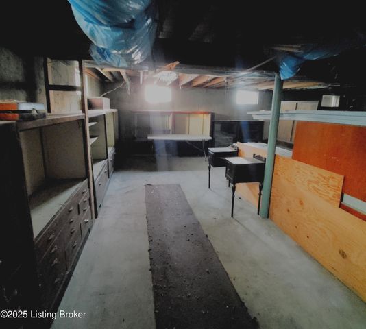 2013 Old Hickory Rd, Louisville, KY 40299