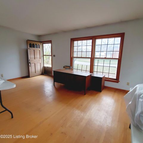 2013 Old Hickory Rd, Louisville, KY 40299