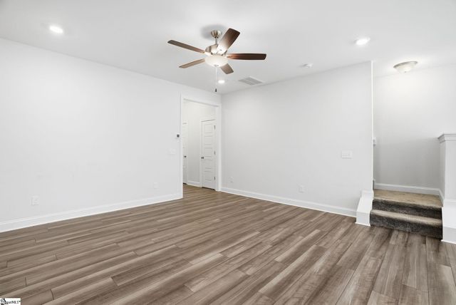 10 Camden Woods Trail, Greenville, SC 29607