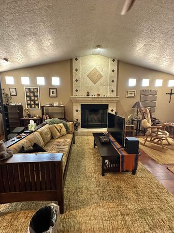 1019 MARY Place, Socorro, NM 87801