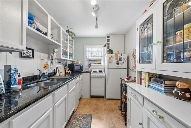 726 N 16th Street, Waco, TX 76707