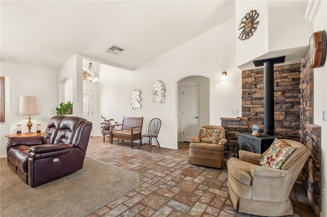 2205 E Cactus Wren Road, Kingman, AZ 86409