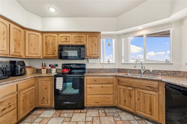 2205 E Cactus Wren Road, Kingman, AZ 86409