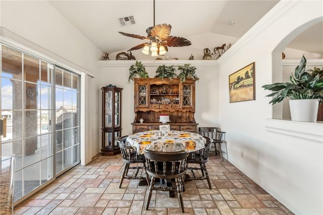 2205 E Cactus Wren Road, Kingman, AZ 86409