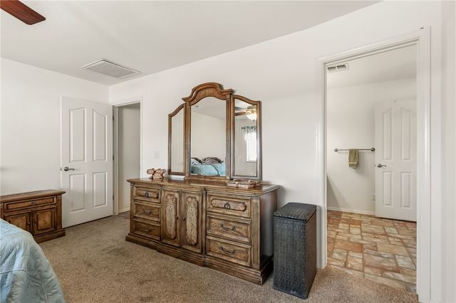 2205 E Cactus Wren Road, Kingman, AZ 86409