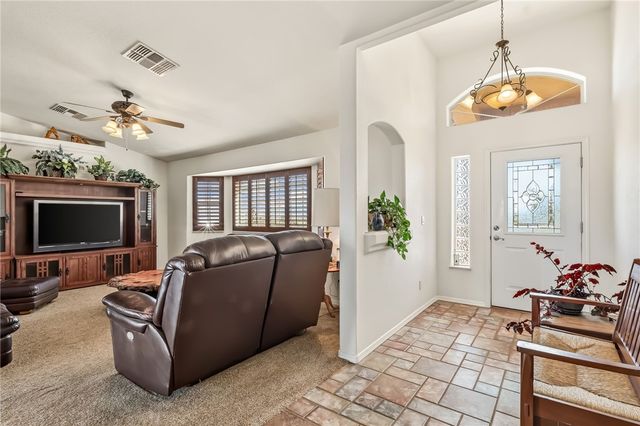 2205 E Cactus Wren Road, Kingman, AZ 86409