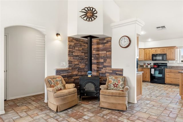 2205 E Cactus Wren Road, Kingman, AZ 86409