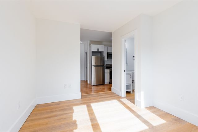 633 East 6th St 2, Boston, MA 02127