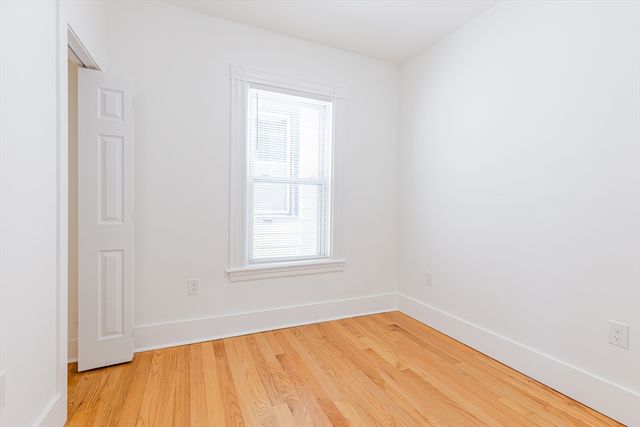 633 East 6th St 2, Boston, MA 02127