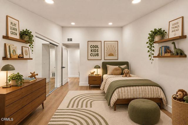 975 E Avenida De Los Arboles, Thousand Oaks, CA 91360