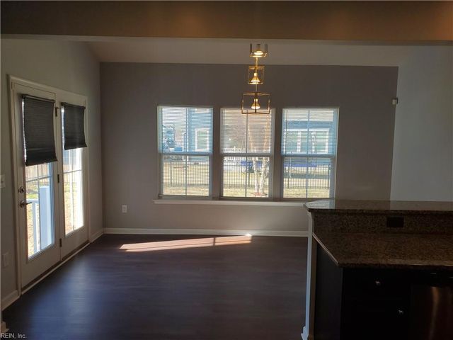 820 Corcormant LN, Chesapeake, VA 23323