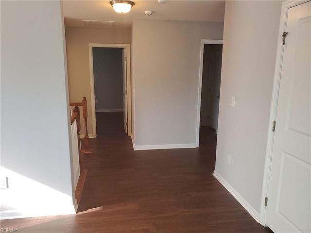 820 Corcormant LN, Chesapeake, VA 23323