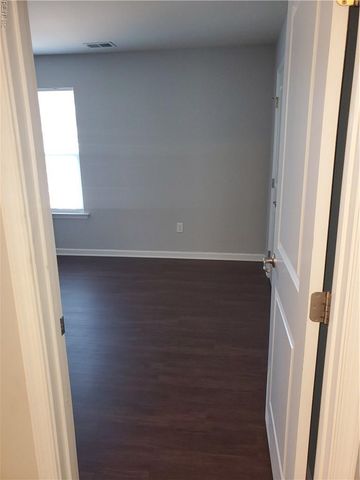 820 Corcormant LN, Chesapeake, VA 23323