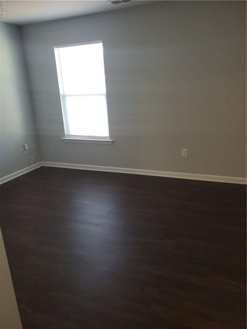 820 Corcormant LN, Chesapeake, VA 23323