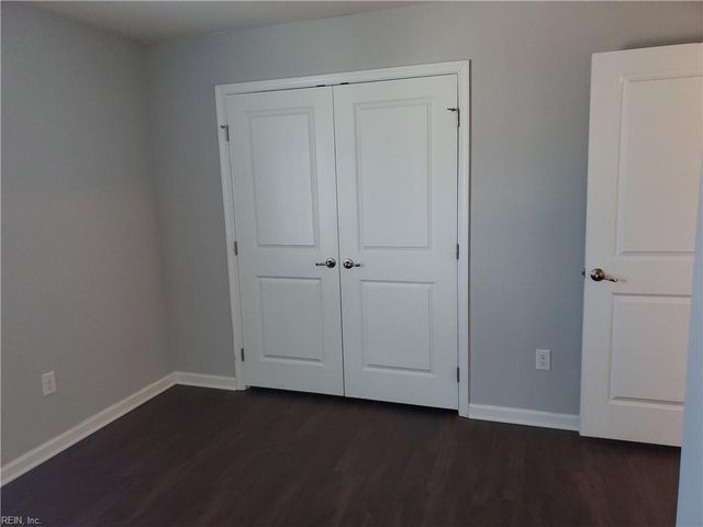 820 Corcormant LN, Chesapeake, VA 23323