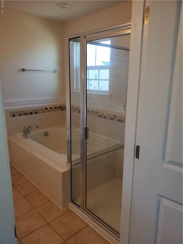 820 Corcormant LN, Chesapeake, VA 23323