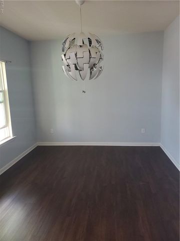 820 Corcormant LN, Chesapeake, VA 23323