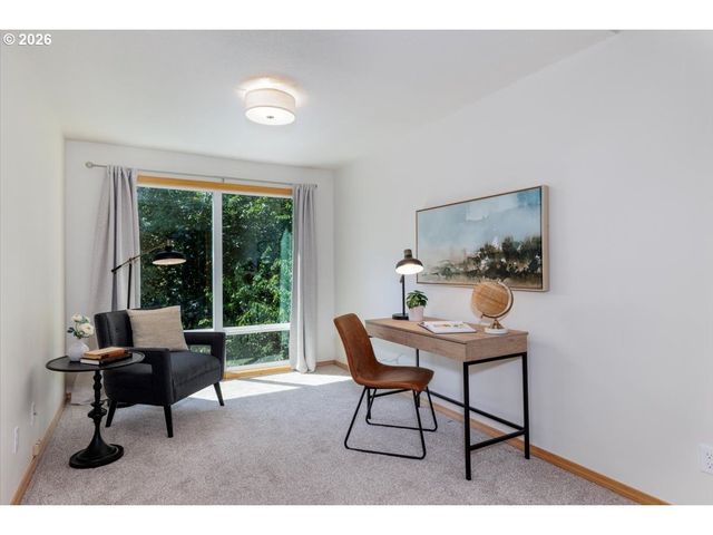 10714 Sw TUALATIN Dr, Portland, OR 97224