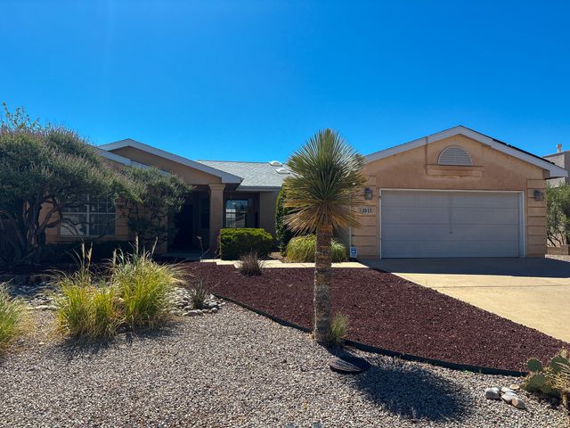 2613 Sandia Loop NE, Rio Rancho, NM 87144