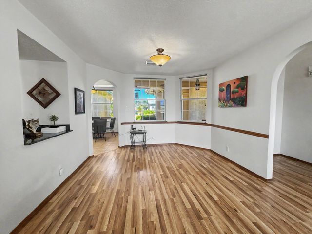 2613 Sandia Loop NE, Rio Rancho, NM 87144