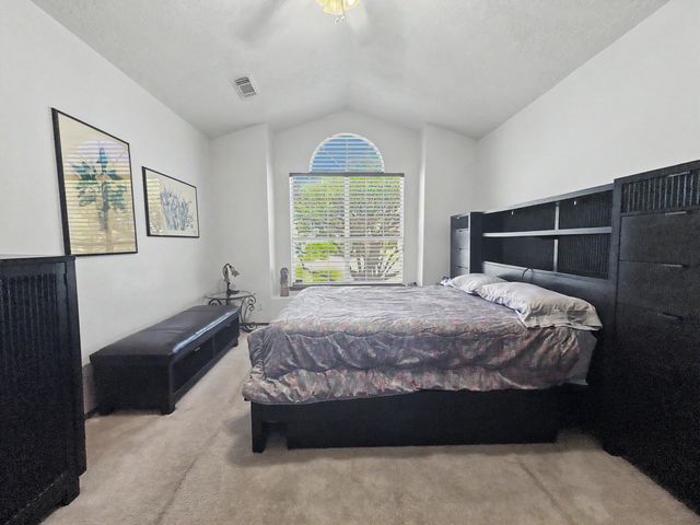 2613 Sandia Loop NE, Rio Rancho, NM 87144