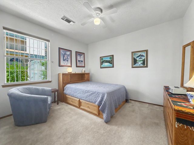 2613 Sandia Loop NE, Rio Rancho, NM 87144