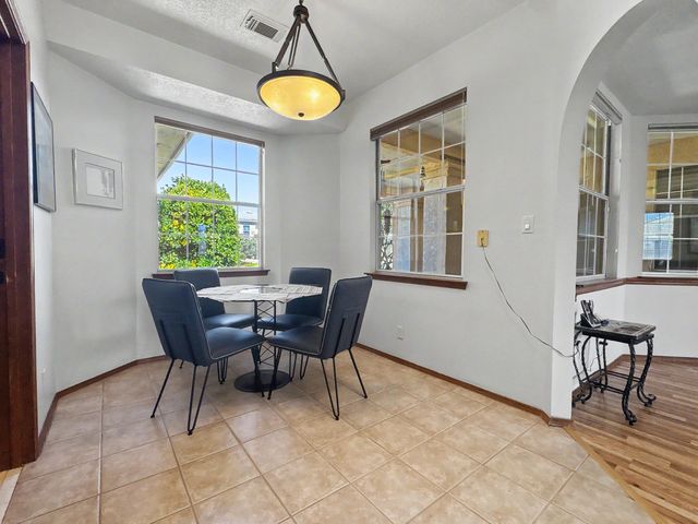 2613 Sandia Loop NE, Rio Rancho, NM 87144