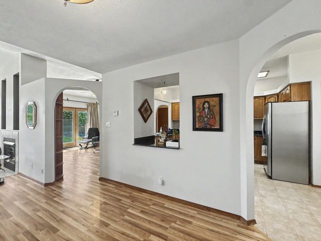 2613 Sandia Loop NE, Rio Rancho, NM 87144