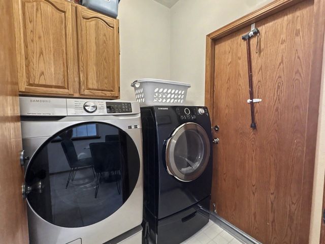 2613 Sandia Loop NE, Rio Rancho, NM 87144