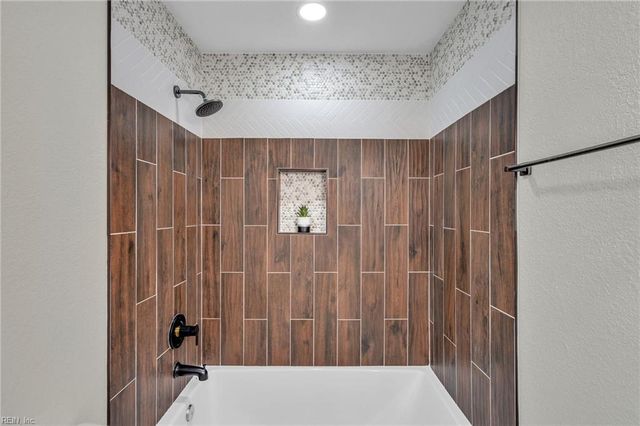 1317 Reservoir AVE, Norfolk, VA 23504