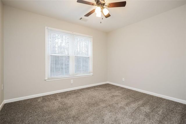 125 Green Valley Circle, Mcdonough, GA 30252