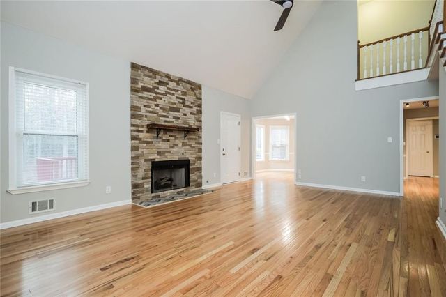 125 Green Valley Circle, Mcdonough, GA 30252