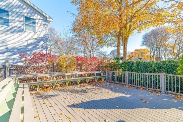 5 Sherbrook Pl, Lynn, MA 01904