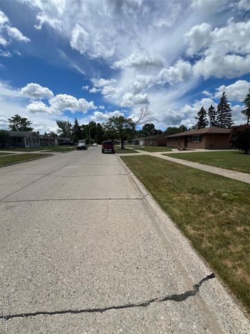 35544 Thames Street, Westland, MI 48186