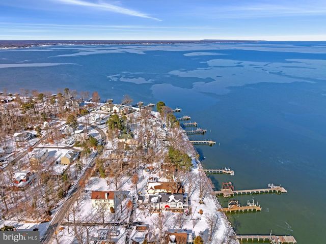 852 BAY FRONT AVE, North Beach, MD 20714