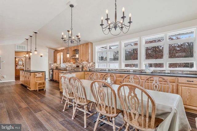 852 BAY FRONT AVE, North Beach, MD 20714