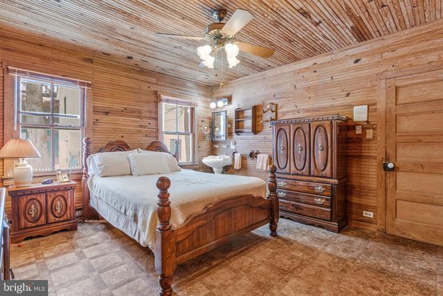 852 BAY FRONT AVE, North Beach, MD 20714