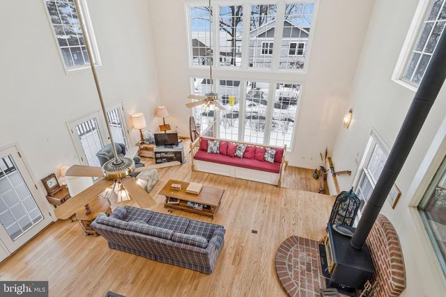 852 BAY FRONT AVE, North Beach, MD 20714