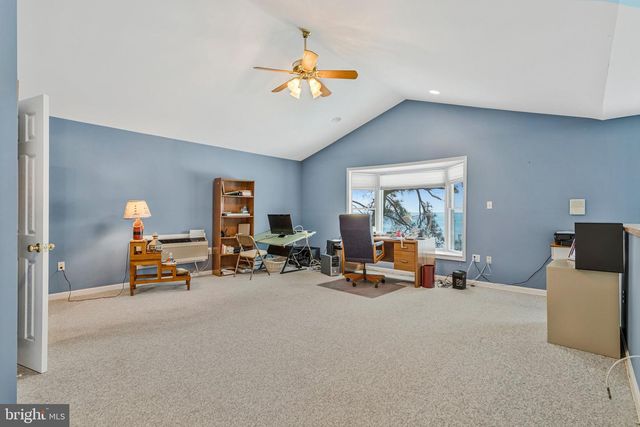 852 BAY FRONT AVE, North Beach, MD 20714