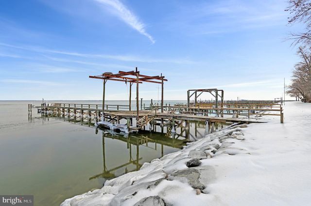 852 BAY FRONT AVE, North Beach, MD 20714