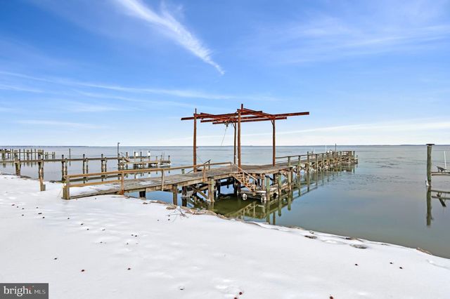 852 BAY FRONT AVE, North Beach, MD 20714