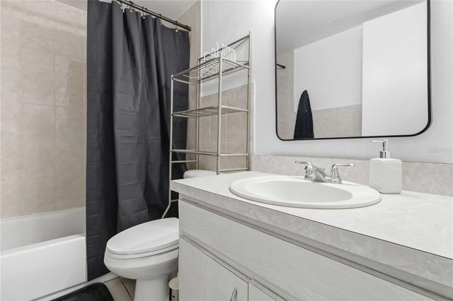 14462 REUTER STRASSE CIRCLE 607, Tampa, FL 33613